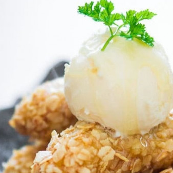 Жареные бананы в овсяных хлопьях