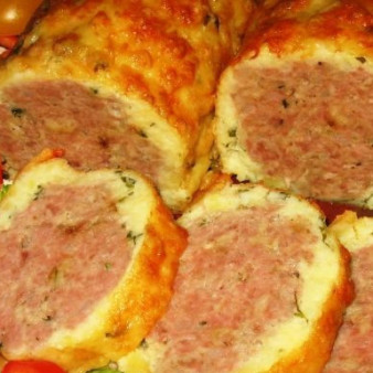 Мясной рулет в картофельной оболочке