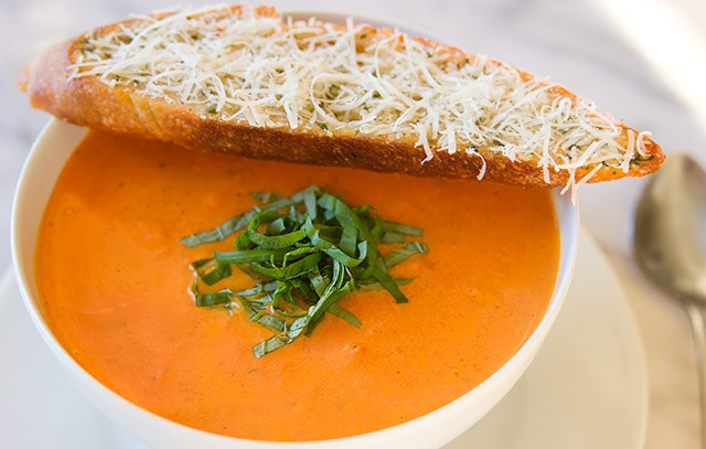 1. Этап. Суп-пюре в блендере: Приятного аппетита!