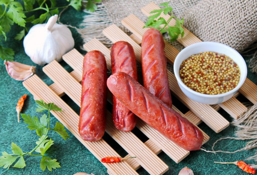 1. Этап. Сосиски на гриле: Приятного аппетита!