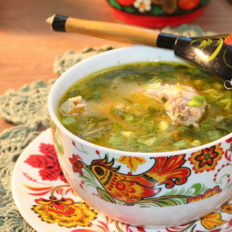 Cуп из куриных шеек с рисом