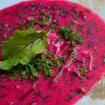 Холодник с ботвой