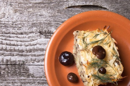 1. Этап. Запеканка с солеными грибами: 4. Запекайте в разогретой до 180 градусов духовке около 15-25 минут до румяной корочки. Приятного аппетита!