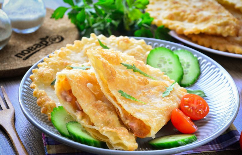 1. Этап. Пицца в чебуреке: Приятного вам аппетита!