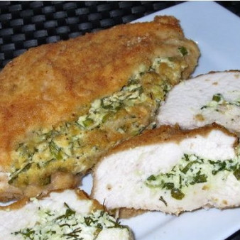 Курица с творогом в духовке