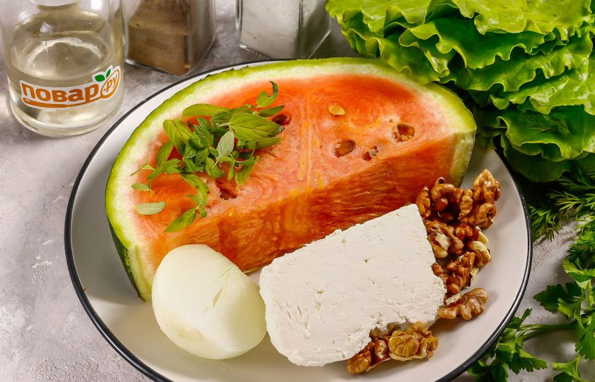 1. Этап. Салат с арбузом от Джейми Оливера: Подготовьте указанные ингредиенты.