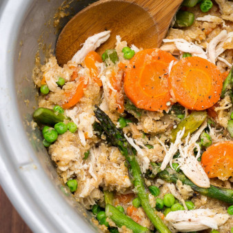 Slow-Cooker Quinoa Risotto with Carrots and Asparagus