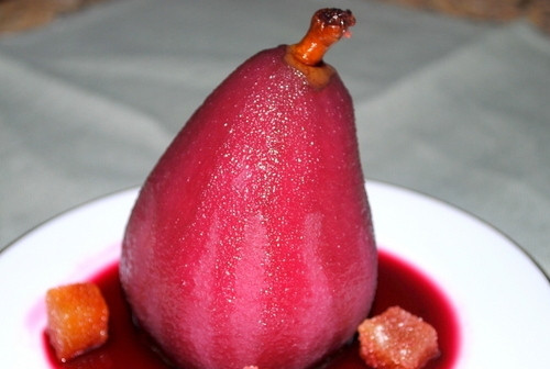 1. Этап. Десерт из яблок и груш: Готовый десерт разложить по порционным тарелкам или в большую посуду для крюшона. Это очень вкусно, попробуйте!:)