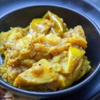 Green Apple Curry