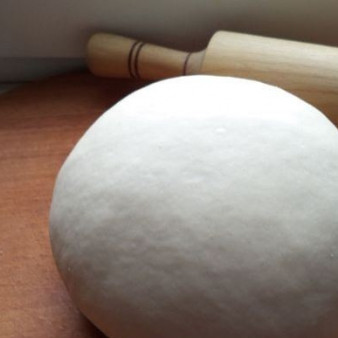 Тонкое бездрожжевое тесто