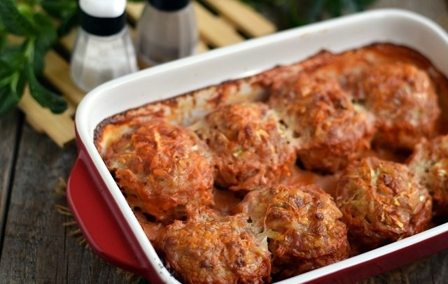 1. Этап. Ленивые голубцы по-московски: 10. Горячие голубцы можете сразу подавать к столу.