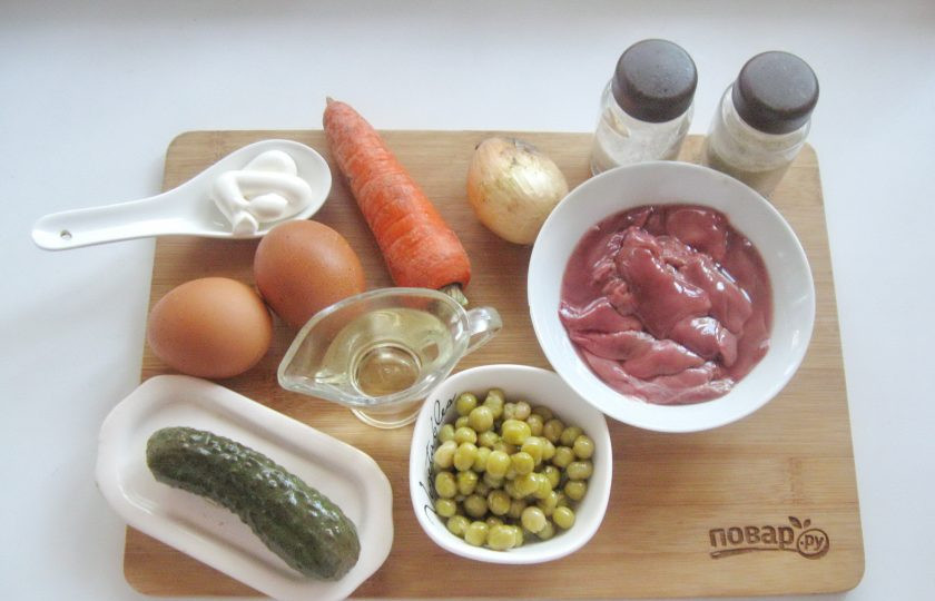 1. Этап. Салат Счастливый Ганс: Подготовьте ингредиенты для приготовления салата.