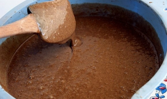 1. Этап. Торт на кипятке: 10. Получится вот такое глянцевое тесто.