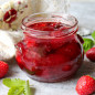 Рубиновое варенье из клубники
