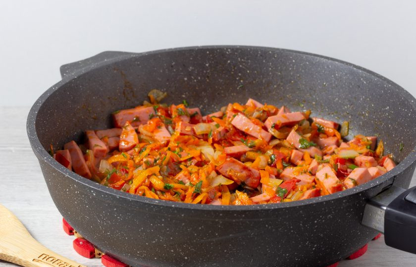 1. Этап. Поджарка из колбасы: Поджарка готова!