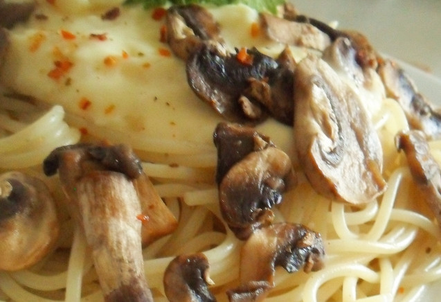 1. Этап. Спагетти под соусом Бешамель: 5. Готово! Приятного аппетита!