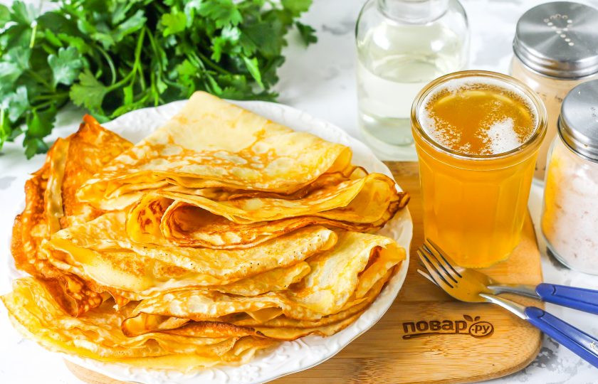 1. Этап. Блины на пиве без молока: Подайте их к столу теплыми с любыми соусами и начинками. Приятного аппетита!
