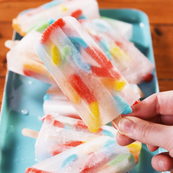 Sour Worm Vodka Pops