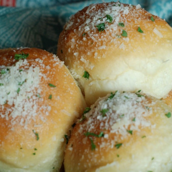 Булочки с сыром чеддер