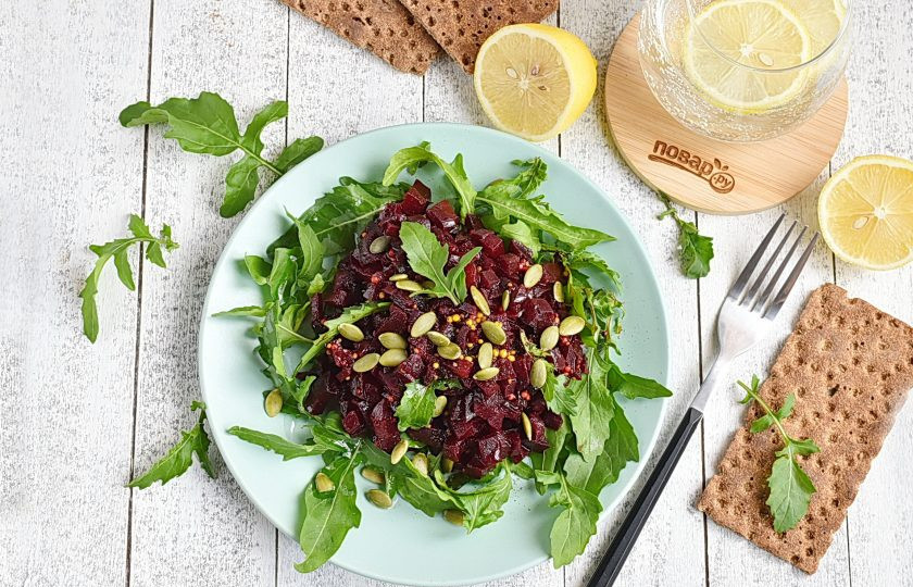 1. Этап. Салат из вареной свеклы с рукколой: Приятного аппетита!