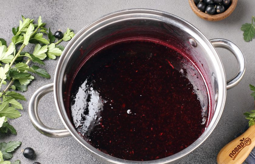 1. Этап. Варенье из чёрной смородины с имбирём: Варенье из чёрной смородины с имбирём готово.