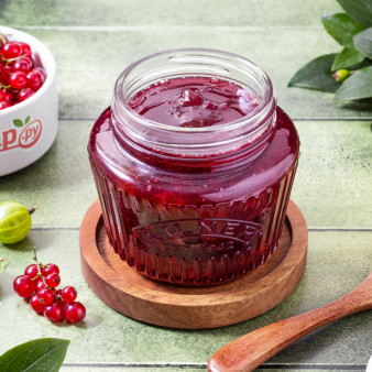 Варенье из крыжовника и красной смородины
