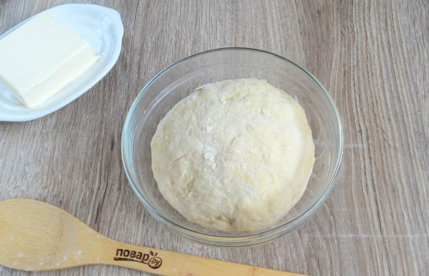 1. Этап. Булочки Синнабон (правильный рецепт 100%): Переложите тесто в глубокую миску, накройте полотенцем и оставьте в теплом месте. Я обычно пользуюсь мультиваркой, ставлю режим 