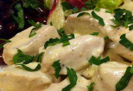 1. Этап. Индейка в сливочном соусе: Готово! Украсьте индейку зеленью и подавайте к столу. Приятного аппетита!