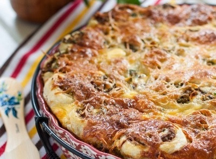 1. Этап. Слоеное тесто с фаршем: 4. Приятного аппетита!