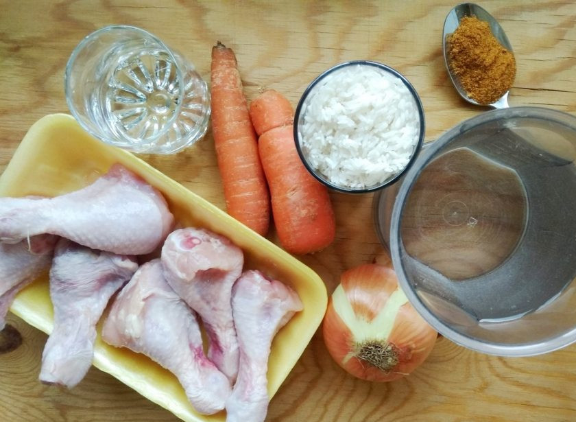 1. Этап. Куриные голени с рисом в духовке: 1. Подготовьте необходимые продукты.