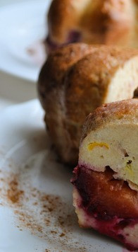 1. Этап. Запеканка Загрушевная: Нежная творожная текстура, пряные груши, приятная сладость бананов и лёгкая кислинка слив... Волшебное сочетание! Приятного аппетита!