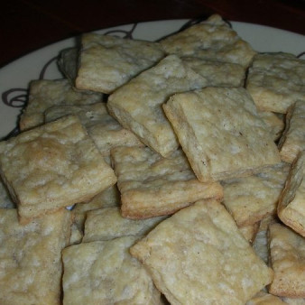 Печенье с плавленым сыром и прованскими травами