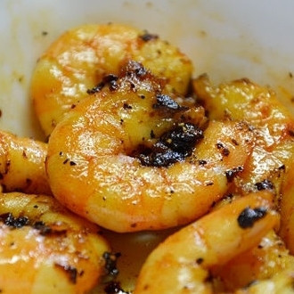 1. Этап. Жареные креветки с луком: 5. Жареные креветки с луком готовы. Приятного аппетита!