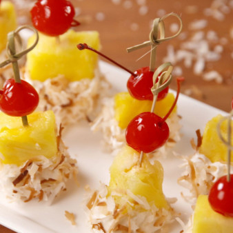 Piña Colada Pineapples