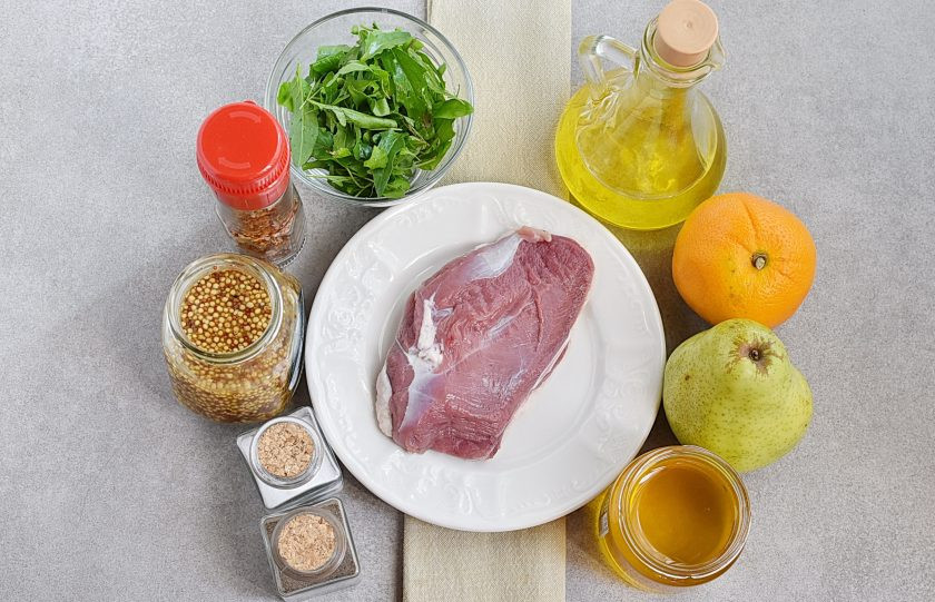 1. Этап. Салат из утки: Подготовьте ингредиенты.