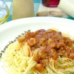 Томатная подлива с креветками