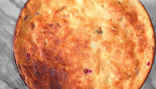 1. Этап. Вкусная запеканка творожная: Запеканку готовьте в духовке при 180 градусах в течение 35 минут. Приятного чаепития!