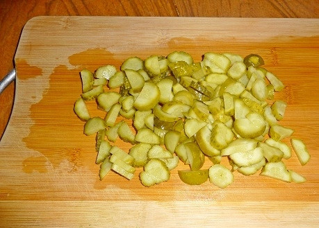 1. Этап. Суп с солеными огурцами: Ну и, само собой, огурцы.