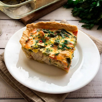 Киш с курицей и стручковой фасолью