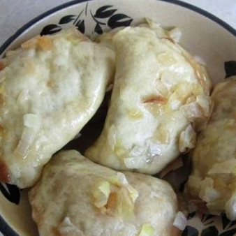 Вареники с капустой на пару