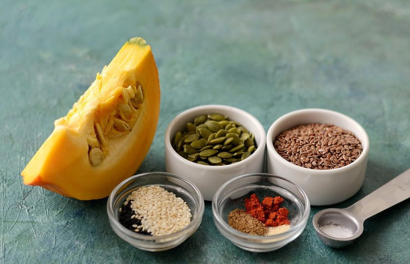 1. Этап. Льняные хлебцы с тыквой: Подготовьте все ингредиенты.