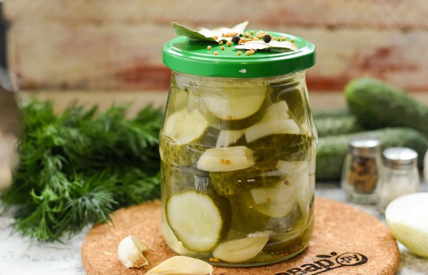 1. Этап. Огурчики по-болгарски на зиму: После уберите заготовку в кладовку или погреб на хранение. Приятного аппетита!