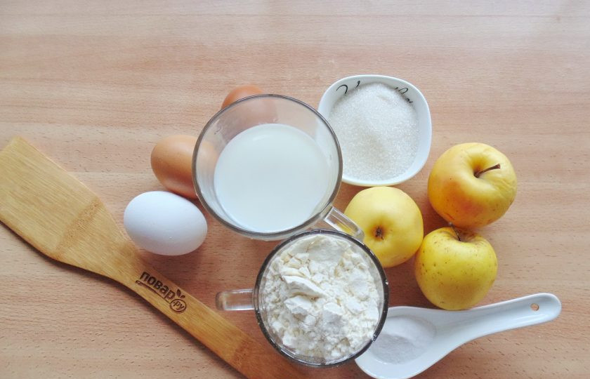 1. Этап. Старомодный яблочный пирог: Подготовьте ингредиенты для приготовления пирога с яблоками.