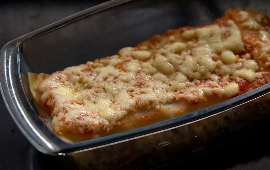 1. Этап. Грибная лазанья: 15. Аппетитная и сытная грибная лазанья в домашних условиях будет готова минут через 20. Приятного аппетита!