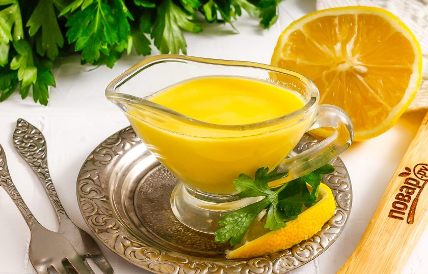 1. Этап. Соус Бер нуар: Перелейте в соусник и подайте к рыбе или блюдам из рыбы.