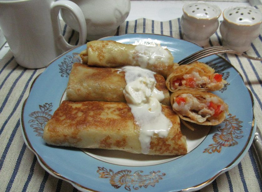 1. Этап. Блинчики с консервированным лососем и рисом: Приятного аппетита!