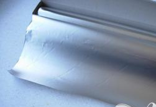 1. Этап. Запеченные филе лосося Дижон: 2. Разогреть духовку до температуры 200 градусов Цельсия, на противень поместить алюминиевую фольгу.