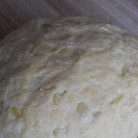 Луковое тесто