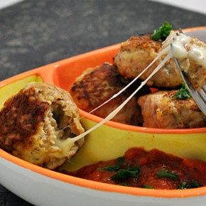 Митболы с сыром Моцарелла