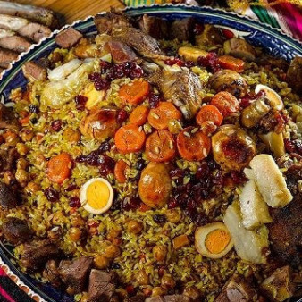 Плов с яйцом